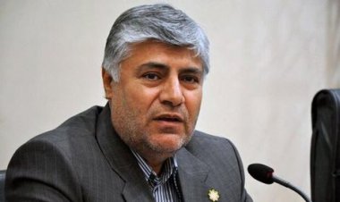 نماینده مجلس خطاب به رئیسی: برخی از اعضای دولت به شما گزارش غلط می‌دهند