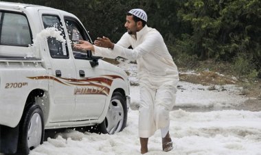 ببینید | غافلگیری مردم کویت با بارش سنگین برف