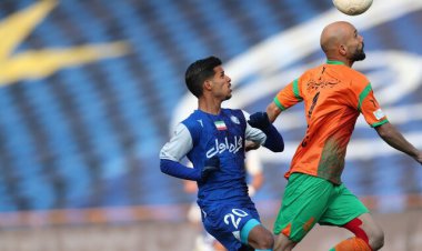 طلسم دروازه‌ها در آزادی