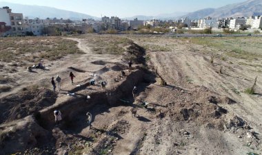 ببینید| کشف یک روستای ۷هزار ساله، وسط شهر شیراز
