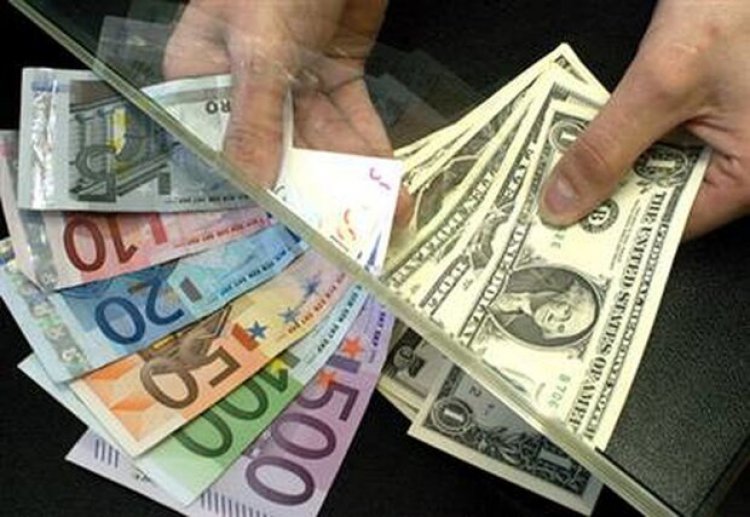 تشکیل ۴۰ پرونده قاچاق ارز در فارس