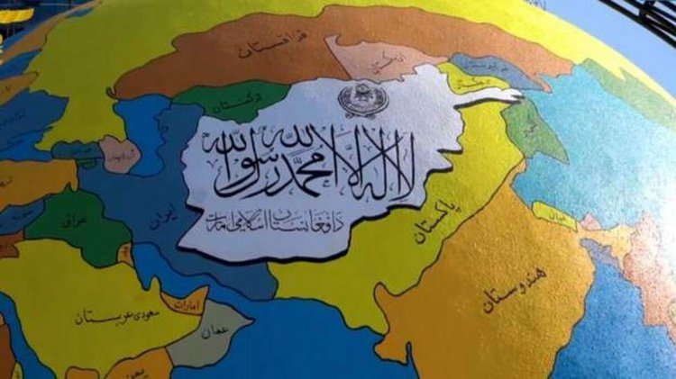 عکس| نصب «کره زمین» عجیب در کابل؛ طالبان ایران را کوچک کرد!