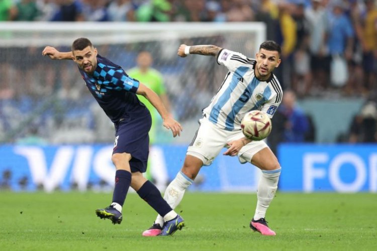 برتری ۲ گله آرژانتین برابر کرواسی در نیمه نخست