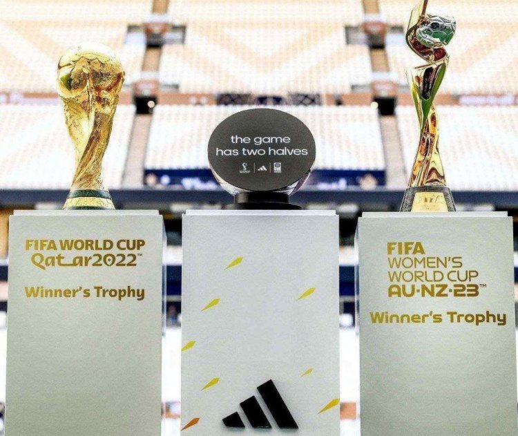 رونمایی از کاپ قهرمانی جام جهانی مردان و زنان در ورزشگاه لوسیل قطر
