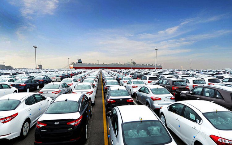 زمان واردات ٢٠٠ هزار دستگاه خودرو خارجی به کشور مشخص شد + جزییات