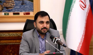 اعتراف آقای وزیر: اینترنت ماهواره‌ای در ایران فعال شده!