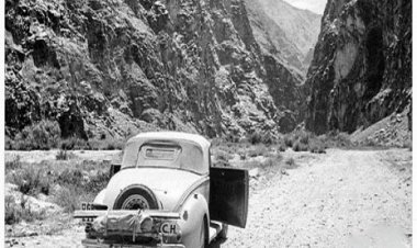 عکس:۶۰ سال پیش این خودرو در فارس گرد و خاک می کرد!