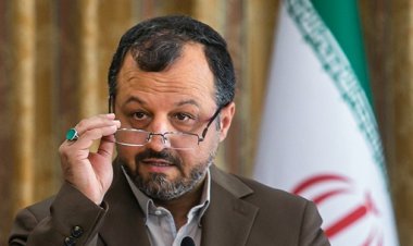 دستور وزیر اقتصاد: عرضه خودرو در بورس کالا ادامه یابد + سند