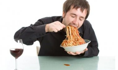 مضرات خوردن غذا در هنگام استرس برای سلامت قلب