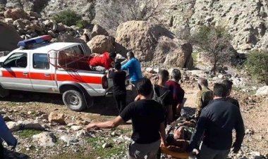 سقوط از کوه «دیل» گچساران جان فرد ۵۵ ساله را گرفت