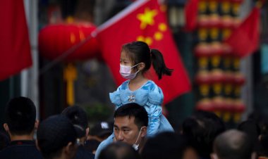 جمعیت چین برای نخستین بار در ۶۰ سال گذشته کاهش یافت