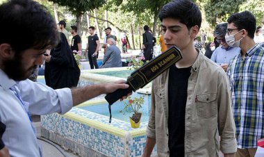 کشف ده‌ها ابزار تقلب در کنکور ۱۴۰۱ تاکنون