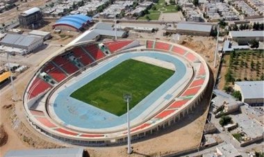افتتاح ورزشگاه یاسوج با ۱۳٠ ایراد
