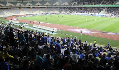 هفته هفدهم لیگ برتر فوتبال با حضور تماشاگران برگزار می‌شود