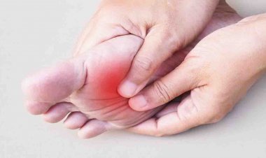 علت داغی کف پا چیست؟