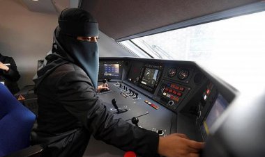 زنان در عربستان راننده قطار شدند