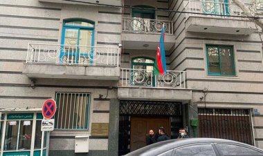 فعالیت سفارت آذربایجان در تهران ادامه خواهد داشت