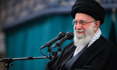  دیدار کارآفرینان، تولیدکنندگان و دانش بنیان‌ها با رهبرمعظم انقلاب