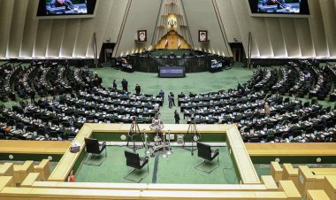 طرح مجازات افراد برای اظهارنظر به هیات رئیسه مجلس رسید!