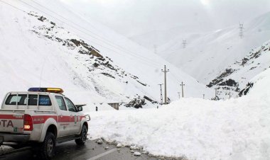خطر ریزش بهمن در جاده چالوس