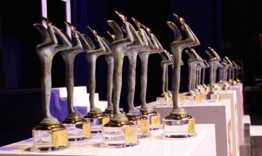 اعلام نامزدها و برخی برگزیدگان جشنواره تئاتر فجر دقایقی پیش از اختتامیه!   