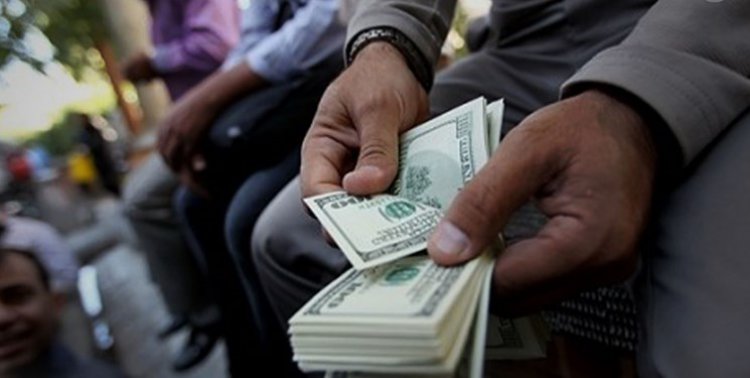 دستگیری ۶ نفر از دلالان و اخلال‌گران بازار ارز در اهواز