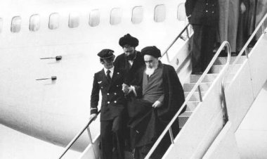 پرواز انقلاب