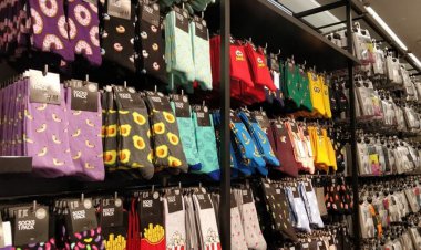 در آستانه روز پدر؛ قیمت جوراب نجومی شد!