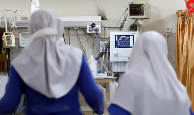 دختران دانش آموز قمی امروز هم مسموم شدند!