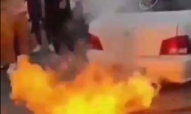 جادوگری یک پراید؛ خارج شدن آتش از اگزوز   