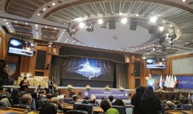 معرفی برگزیدگان جشنواره شعر فجر