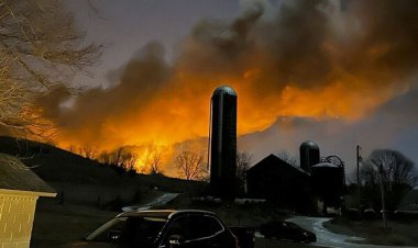 آتش‌سوزی گسترده در پی خروج قطار از ریل در ایالت اوهایو آمریکا