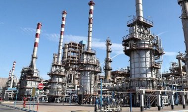 وزیر نفت: مشتری نفت سبک ایران بیش از تولید است