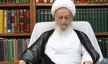 آیت الله العظمی مکارم: درست است برخی مسئولان در رفاه باشند، این همه مردم محروم؟