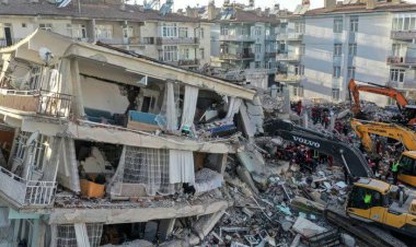 ببینید| تصویری تکاندهنده از زلزله ترکیه