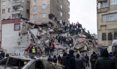 ۴۰ کشتی‌گیر ترکیه زیر آوار