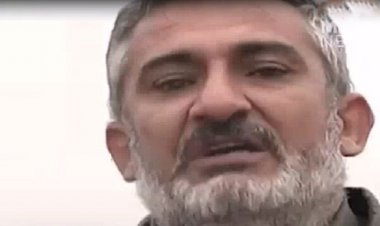اشکهای خبرنگار سوری در کنار ویرانیهای زلزله+ فیلم