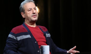 کارگردان هتاک به زنان طلبکار شد!