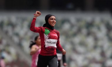 فرزانه فصیحی قهرمان دوی ۶۰ متر آسیا شد