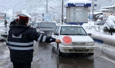 برف و باران در جاده‌های ۲۰ استان