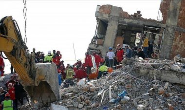 نجات زن ۸۵ ساله در ترکیه ۱۵۲ ساعت پس از زلزله!   