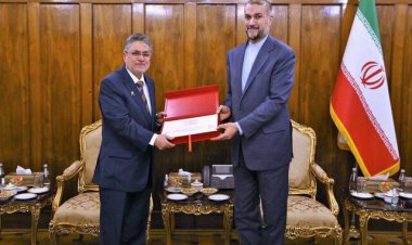 سلطان عمان برای رئیسی پیام مکتوب فرستاد