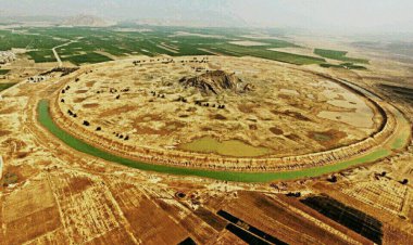 شبیخون به شهر باستانی دارابگِرد!