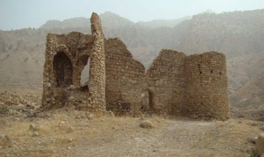 «قلعه کوران» اندیمشک با خطر جدی روبه‌رو شده است