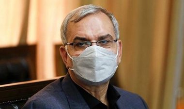 وزیر بهداشت: مسمومیت دانش‌آموزان در قم عامل میکروبی ندارد
