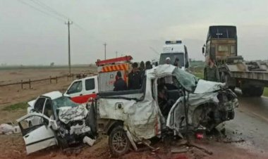 تصادف در محور روستایی گناوه ۴ کشته و مصدوم برجای گذاشت