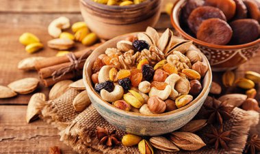 قیمت آجیل و خشکبار در بازار/ پسته و آلو بخارا کیلویی چند؟