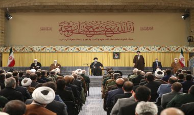 رهبر معظم: بعثت پیامبر اعظم بزرگترین هدیه‌ خداوند به بشریت است