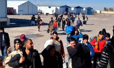 طالبان: در سه روز اخیر ۷ هزار مهاجر از ایران به افغانستان بازگشته‌اند