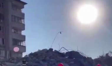 ببینید| حرکتی زیبا و غم‌انگیز به یاد کودکان قربانی در زلزله ترکیه